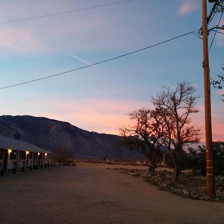 Rustic Oasis Motel Оланча Экстерьер фото