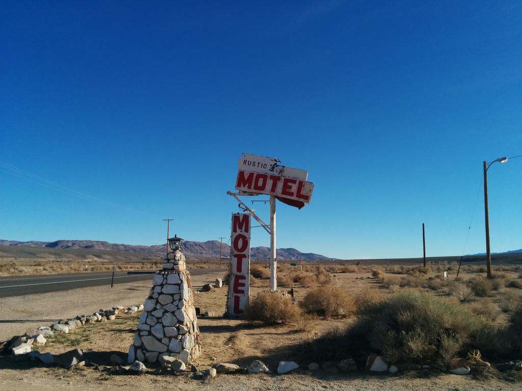 Rustic Oasis Motel Оланча Экстерьер фото