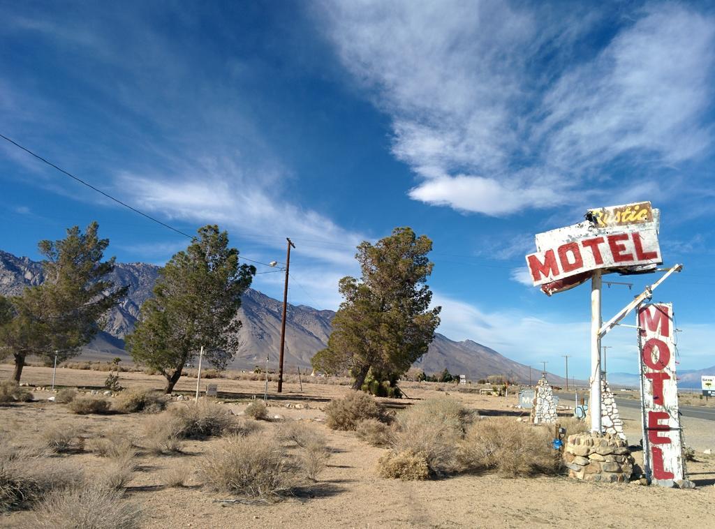 Rustic Oasis Motel Оланча Экстерьер фото