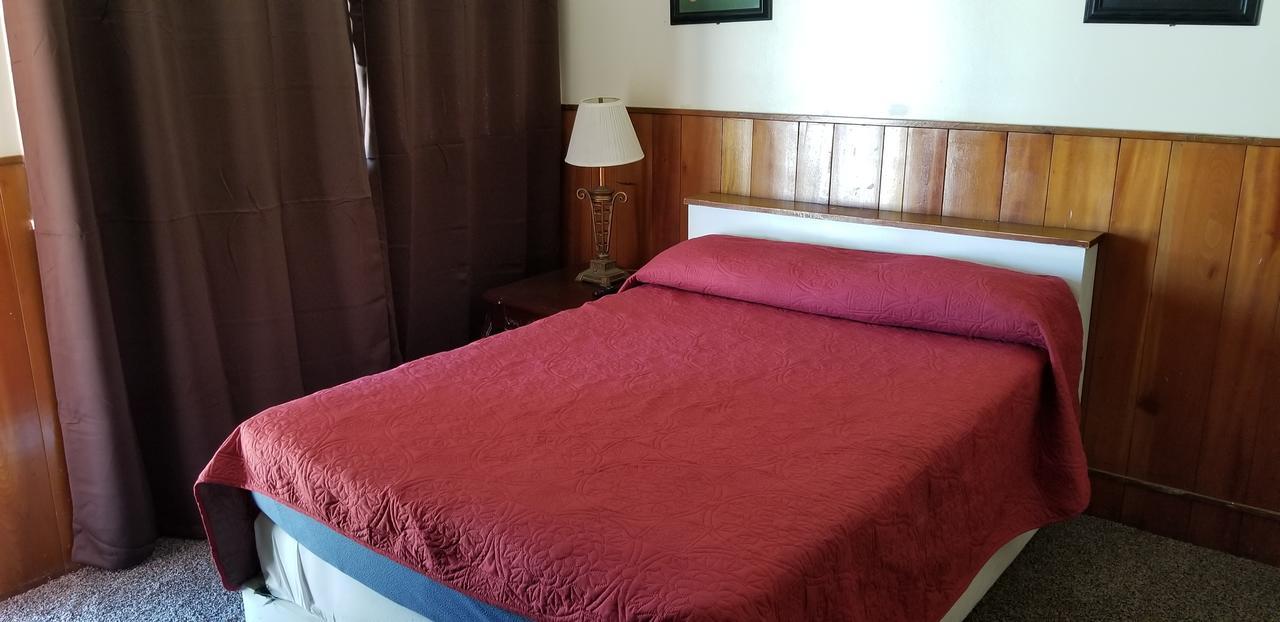 Rustic Oasis Motel Оланча Экстерьер фото